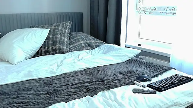 Tanya M online show from February 14, 2025, 9:34 am