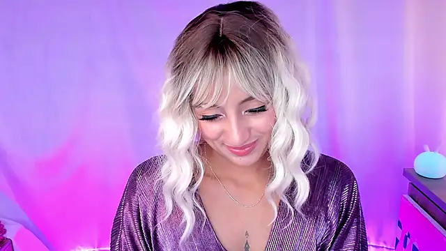 adelarangel online show from February 19, 2025, 9:14 pm