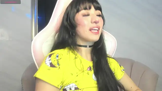 Snapshot of Sexy_adara_1b chatting on December 13, 2024, 6:31 am Sexy adara 1b online show from December 13, 2024, 6:31 am