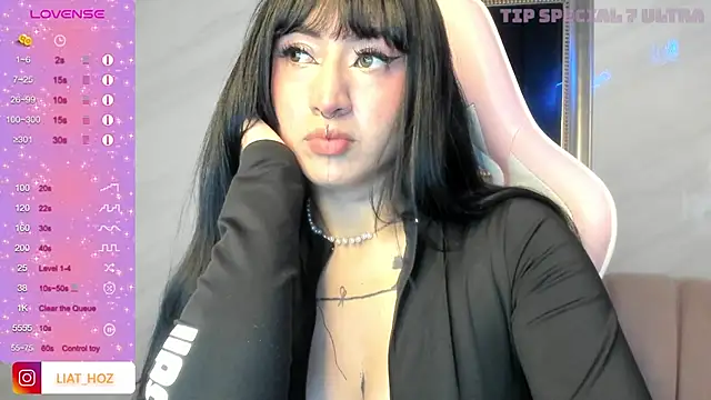 Snapshot of Sexy_adara_1b chatting on January 4, 2025, 3:40 am Sexy adara 1b online show from January 4, 2025, 3:40 am