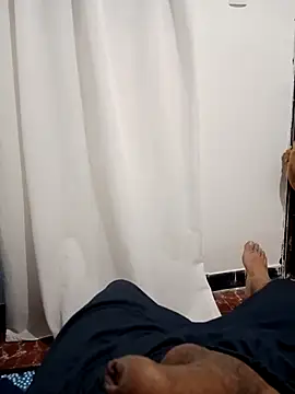 Snapshot of Edipaca chatting on February 23, 2026, 11:33 am Edipaca online show from February 23, 2026, 11:33 am