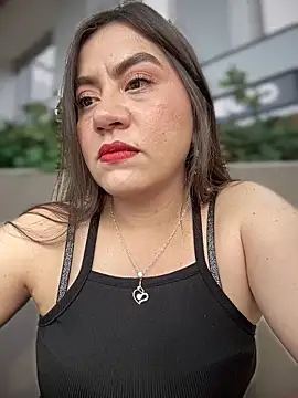 Snapshot of Iam__Cristal chatting on October 2, 2025, 9:07 pm Iam Cristal online show from October 2, 2025, 9:07 pm