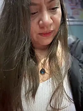 Snapshot of Iam__Cristal chatting on March 12, 2025, 1:14 am Iam Cristal online show from March 12, 2025, 1:14 am