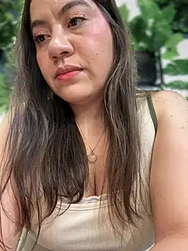 Snapshot of Iam__Cristal chatting on November 23, 2025, 8:30 pm Iam Cristal online show from November 23, 2025, 8:30 pm