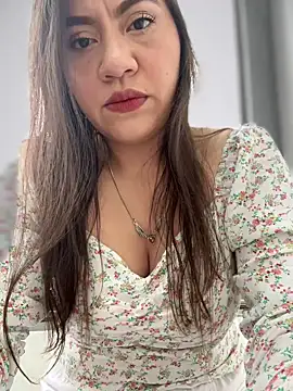 Snapshot of Iam__Cristal chatting on February 26, 2025, 8:47 pm Iam Cristal online show from February 26, 2025, 8:47 pm