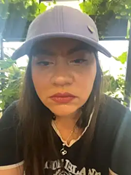 Iam  Cristal online show from January 18, 2026, 8:34 pm