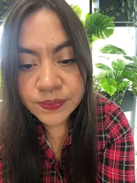 Iam  Cristal online show from February 15, 2026, 8:52 pm