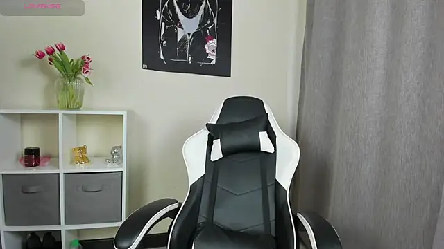 Eva toy online show from March 13, 2025, 9:21 am