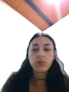 paisitahot1975 online show from February 13, 2026, 11:05 pm