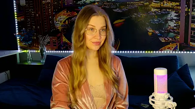 pusyavykusya online show from March 18, 2025, 7:44 pm