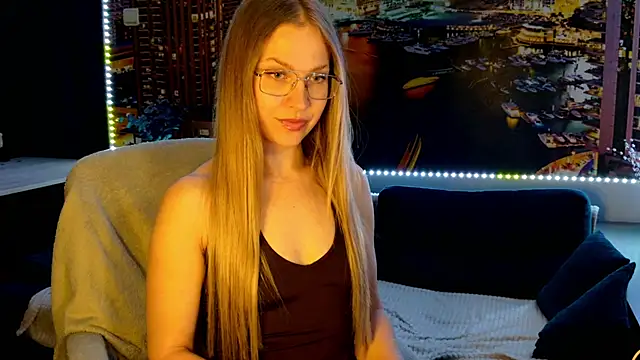 Snapshot of pusyavykusya chatting on June 1, 2026, 7:24 pm pusyavykusya online show from June 1, 2026, 7:24 pm