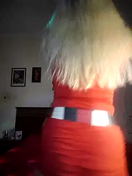 DesireSatler online show from November 15, 2025, 4:49 am