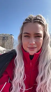 KikiWatson online show from March 15, 2026, 8:21 am