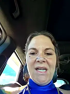 Snapshot of thatonespicychick chatting on September 13, 2025, 3:34 pm thatonespicychick online show from September 13, 2025, 3:34 pm