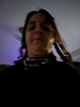 Snapshot of thatonespicychick chatting on October 3, 2025, 3:13 pm thatonespicychick online show from October 3, 2025, 3:13 pm