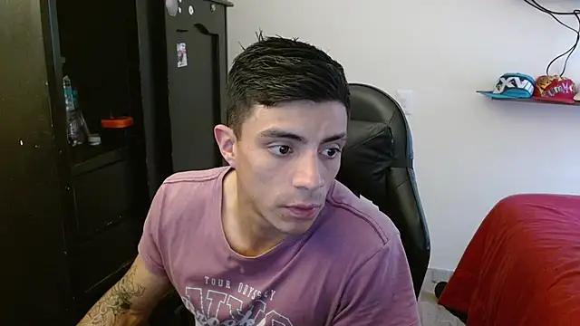 Snapshot of kv___xxx_ chatting on November 16, 2025, 6:12 pm kv xxx online show from November 16, 2025, 6:12 pm