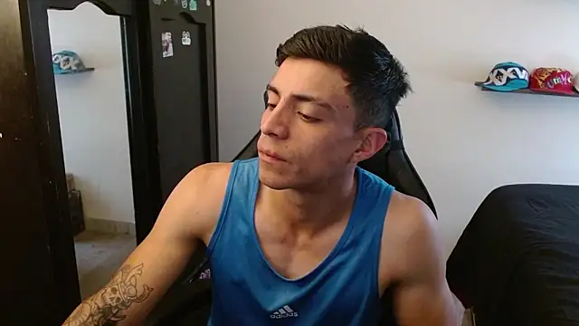 Snapshot of kv___xxx_ chatting on December 17, 2025, 5:18 pm kv xxx online show from December 17, 2025, 5:18 pm