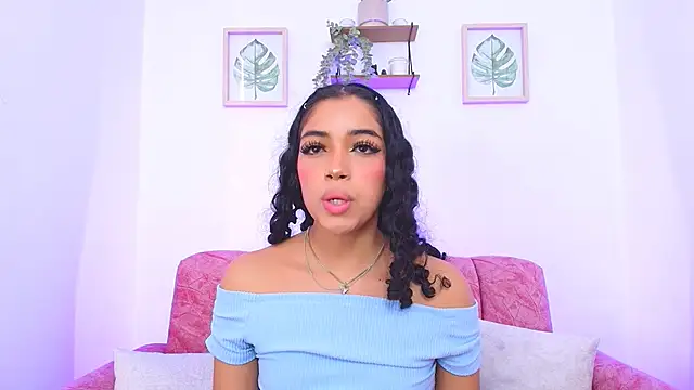 Snapshot of Sara_Jhonson chatting on February 7, 2025, 10:19 pm Sara Jhonson online show from February 7, 2025, 10:19 pm