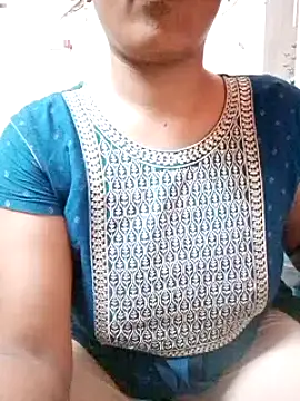 Snapshot of sneha_telugu_girl chatting on March 21, 2025, 1:56 pm sneha telugu girl online show from March 21, 2025, 1:56 pm