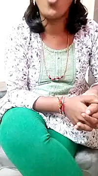 Snapshot of sneha_telugu_girl chatting on March 11, 2025, 9:34 am sneha telugu girl online show from March 11, 2025, 9:34 am