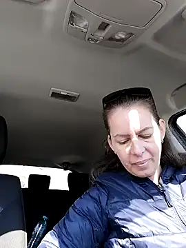 Snapshot of uber_babe chatting on March 20, 2025, 8:42 am uber babe online show from March 20, 2025, 8:42 am