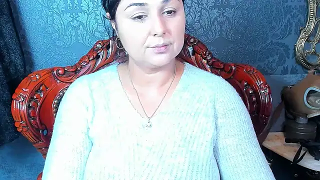 Snapshot of SelenaNoctis chatting on October 3, 2025, 6:04 am SelenaNoctis online show from October 3, 2025, 6:04 am
