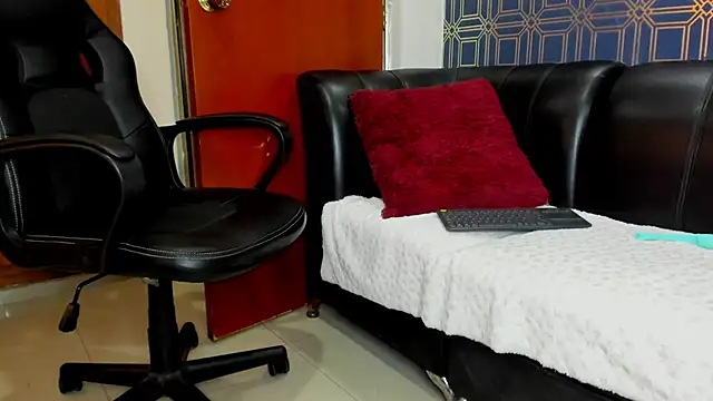 Snapshot of yulianademond66 chatting on March 11, 2025, 11:15 pm yulianademond66 online show from March 11, 2025, 11:15 pm