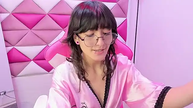 Snapshot of Danny_Face chatting on February 16, 2026, 2:48 pm Danny Face online show from February 16, 2026, 2:48 pm