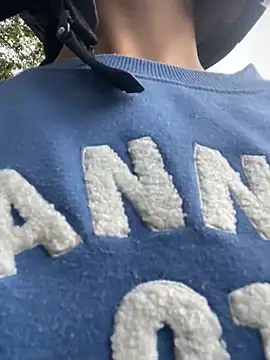 HannaRhodes online show from February 3, 2026, 1:16 pm