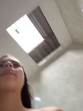 HannaRhodes online show from October 12, 2025, 1:23 pm