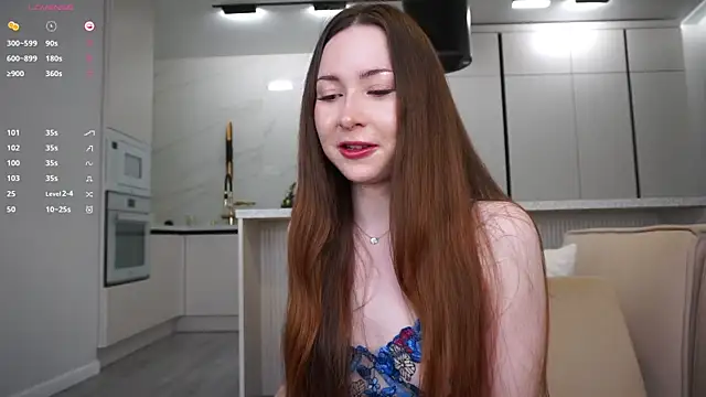 holyhee online show from October 4, 2025, 9:05 pm