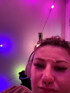 Snapshot of sluttysmiley chatting on December 3, 2025, 6:07 pm sluttysmiley online show from December 3, 2025, 6:07 pm