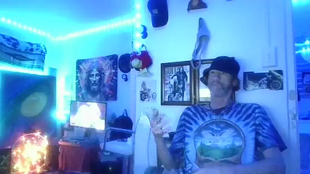 Snapshot of Undercover_Pornstar chatting on March 25, 2026, 10:08 pm Undercover Pornstar online show from March 25, 2026, 10:08 pm