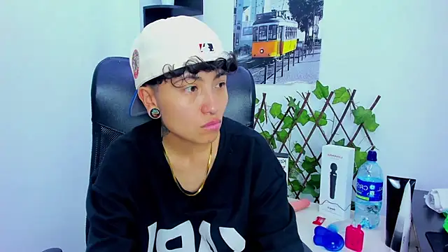 Im Mathias online show from November 9, 2025, 4:11 pm