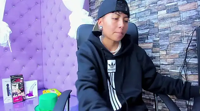 Im Mathias online show from March 18, 2025, 2:40 am