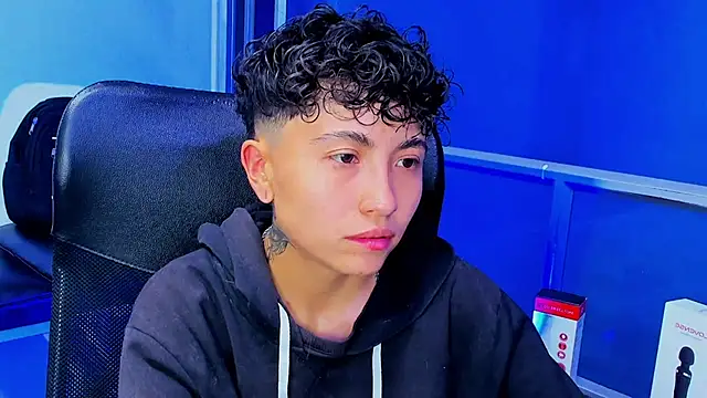 Snapshot of Im_Mathias chatting on January 9, 2026, 3:46 am Im Mathias online show from January 9, 2026, 3:46 am