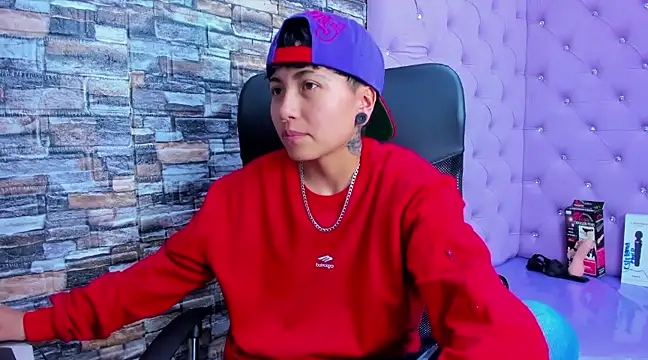 Im Mathias online show from February 26, 2025, 2:19 am