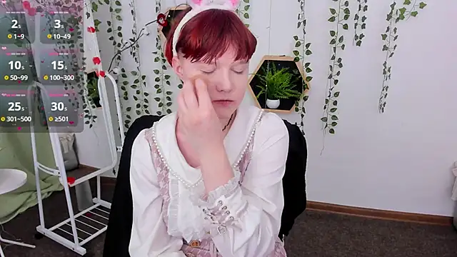 DreamyLuna online show from March 16, 2025, 12:45 am