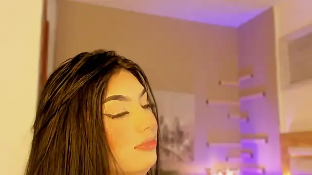 Snapshot of scarlet_hill chatting on January 14, 2025, 1:15 am scarlet hill online show from January 14, 2025, 1:15 am