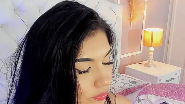 Snapshot of scarlet_hill chatting on February 27, 2025, 5:29 am scarlet hill online show from February 27, 2025, 5:29 am