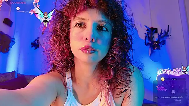Snapshot of Sweet_Chaos chatting on May 20, 2026, 5:43 pm Sweet Chaos online show from May 20, 2026, 5:43 pm