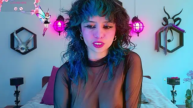 Sweet Chaos online show from November 5, 2025, 3:48 pm