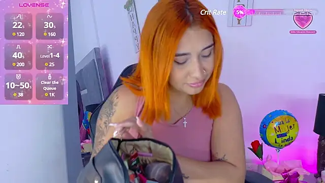 Snapshot of Alba_Grey chatting on March 8, 2025, 10:13 pm Alba Grey online show from March 8, 2025, 10:13 pm