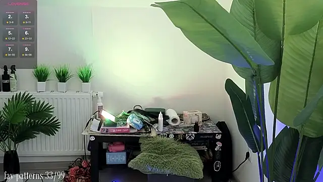 violetviolator online show from February 28, 2025, 5:37 am