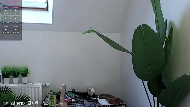 violetviolator online show from March 6, 2025, 8:52 am