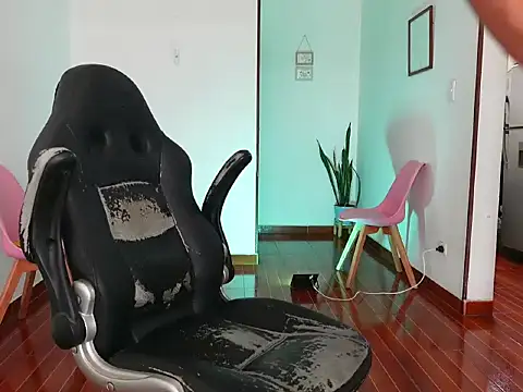 Snapshot of jon-bukowsky chatting on July 12, 2026, 5:03 pm jon-bukowsky online show from July 12, 2026, 5:03 pm