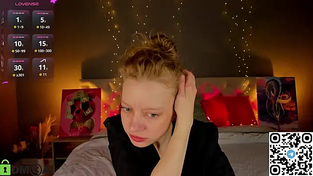 Michelle Blond online show from March 27, 2026, 8:26 am