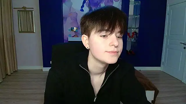 Snapshot of EmiliaYours chatting on March 1, 2025, 4:11 pm EmiliaYours online show from March 1, 2025, 4:11 pm