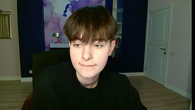 Snapshot of EmiliaYours chatting on February 24, 2025, 4:36 pm EmiliaYours online show from February 24, 2025, 4:36 pm