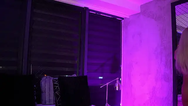 Candy Ivy online show from February 1, 2026, 6:06 pm